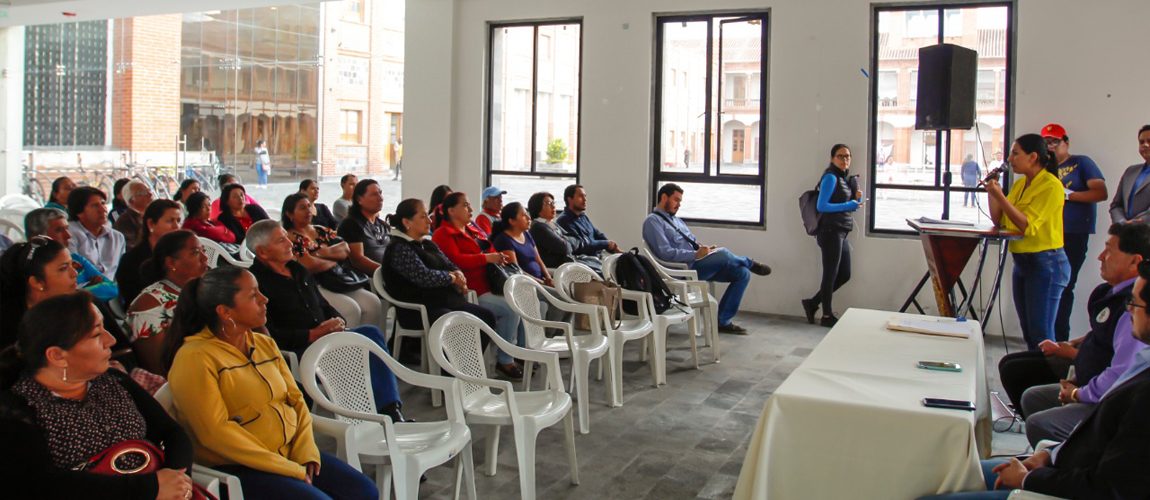 El GAD Ibarra delega el cuidado y responsabilidad de las canchas barriales a la ciudadanía