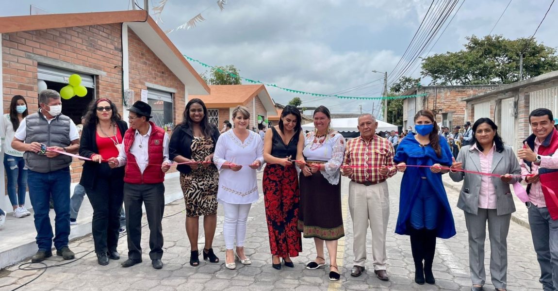 MÁS BUENAS NOTICIAS SE INAUGURA EL CENTRO DE REACTIVACIÓN ECONÓMICA LA ESPERANZA