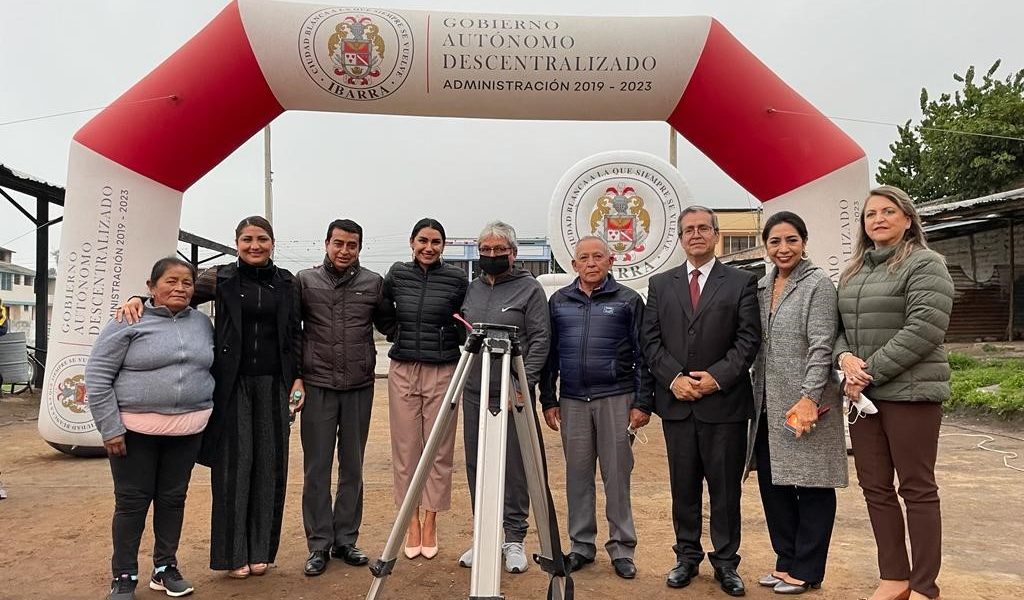 SE REALIZÓ LA COLOCACIÓN DE LA PRIMERA PIEDRA DEL ESTADIO YAHUARCOCHA