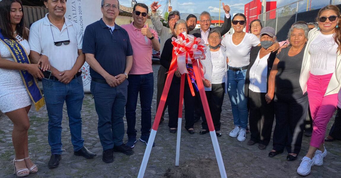 SE COLOCÓ LA PRIMERA PIEDRA PARA ADOQUINADOS DE BELLAVISTA DE SAN ANTONIO