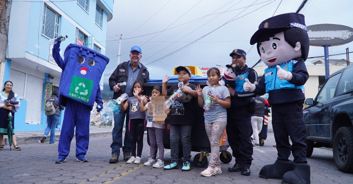 MÁS CONTENEDORES PARA EL CENTRO DE LA CIUDAD