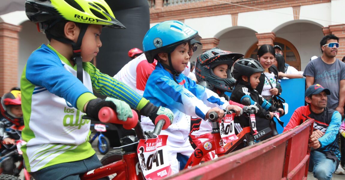 Ibarra vive la emoción del deporte infantil con la competencia Walk Bike