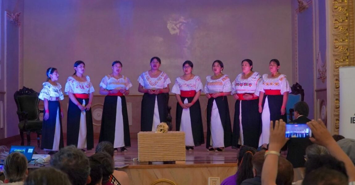 Tejiendo Memorias”: Un programa que fortalece la identidad  de los ibarreños.