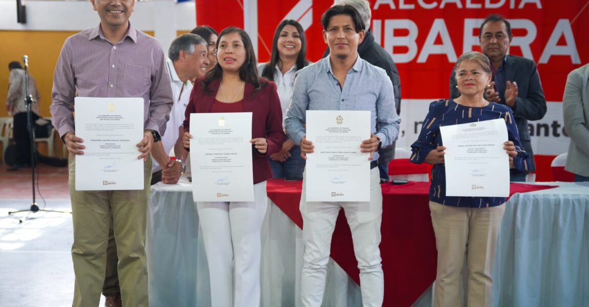 IBARRA FORTALECE EL LIDERAZGO COMUNITARIO CON LA POSESIÓN DE LOS CONSEJOS BARRIALES URBANOS