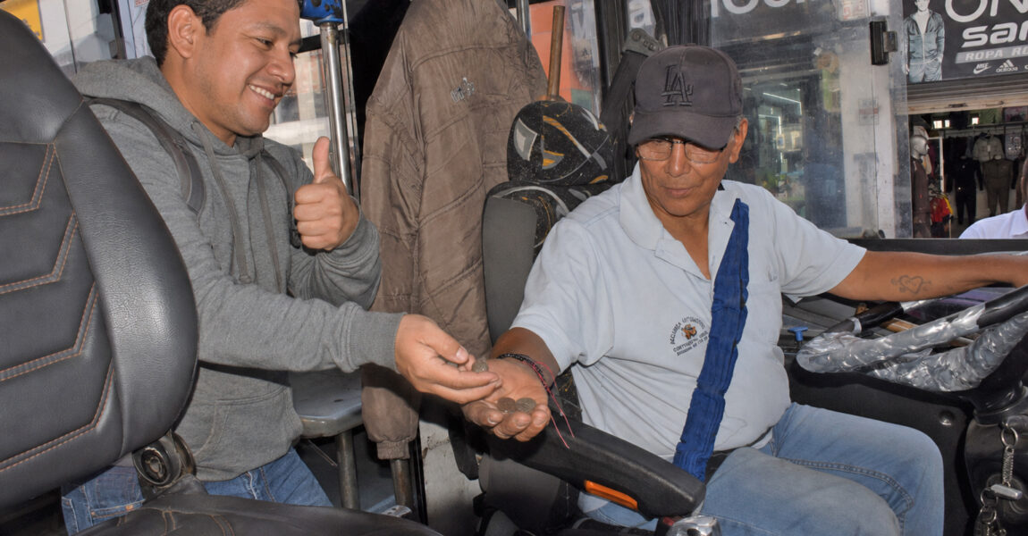 ALCALDÍA DE IBARRA EJECUTA PRIMER PAGO Y SOSTIENE LA TARIFA DEL TRANSPORTE